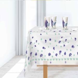 economic-tablecloth-iris