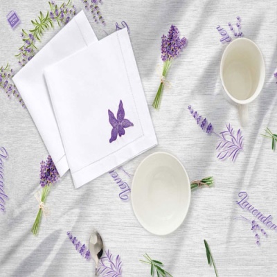crystal-table-cloth-lavender